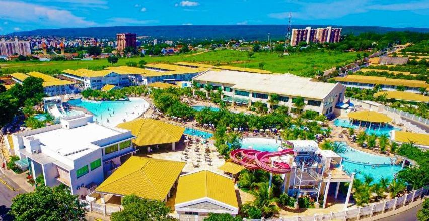 L'Acqua Diroma - Suites Confortaveis - Diversao Garantida - Piscina De Ondas Exclusiva Caldas Novas Ngoại thất bức ảnh