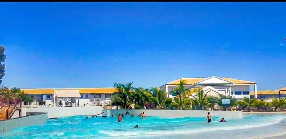 L'Acqua Diroma - Suites Confortaveis - Diversao Garantida - Piscina De Ondas Exclusiva Caldas Novas Ngoại thất bức ảnh